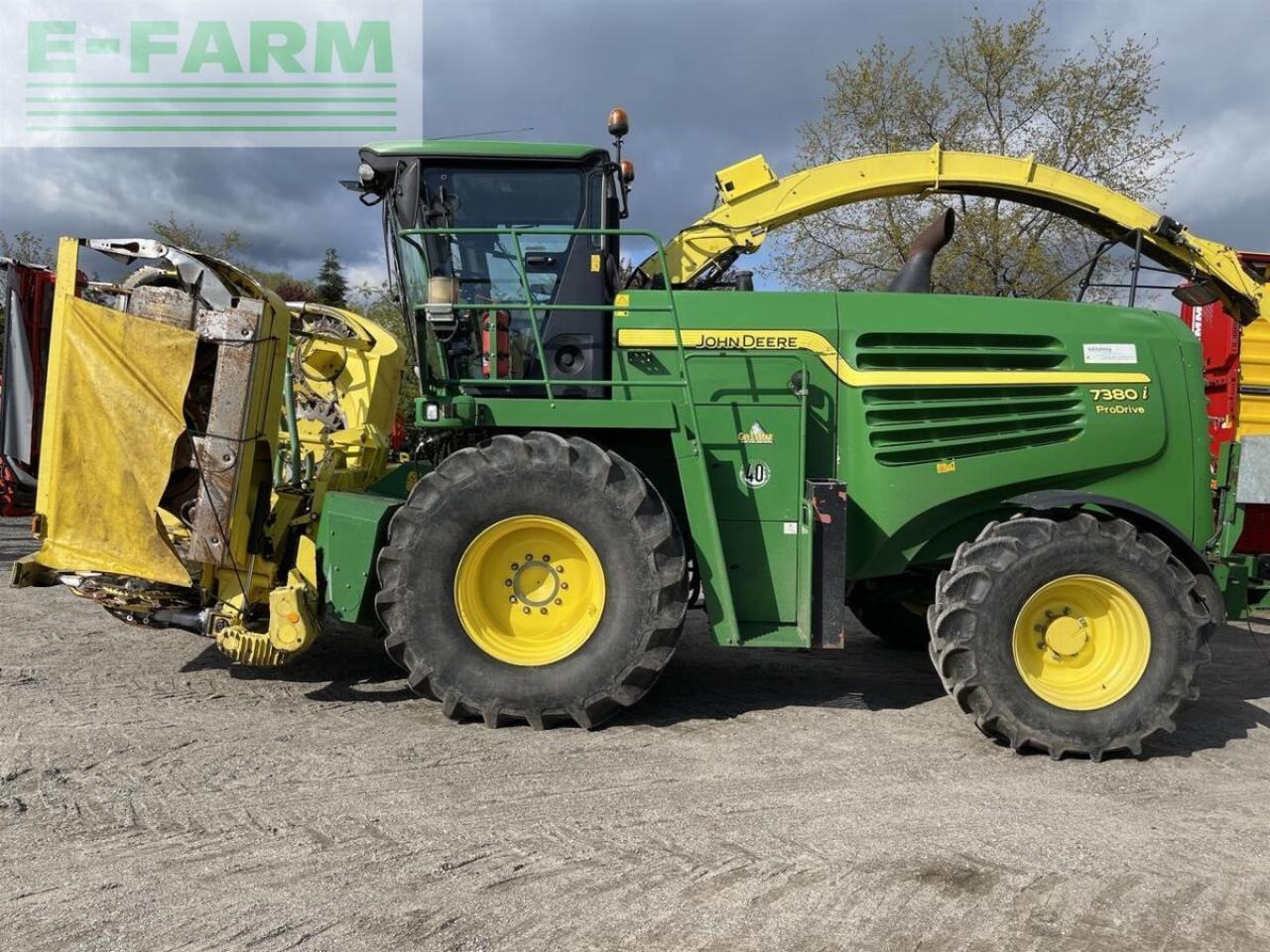 Кормоуборочный комбайн John Deere 7380i prodrive mit kemper 8rh u. pu: фото 13