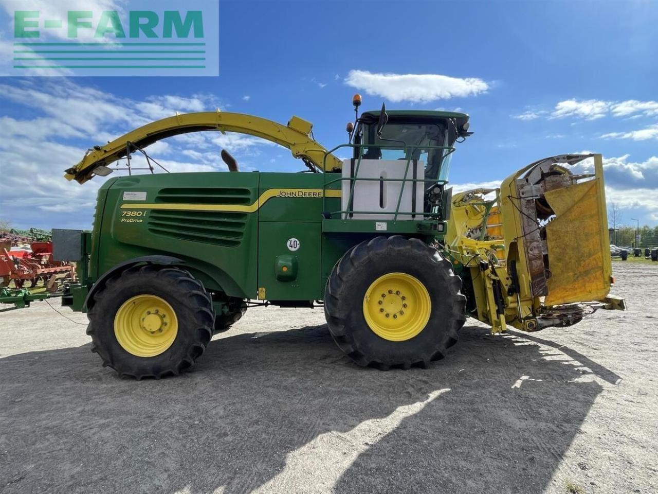 Кормоуборочный комбайн John Deere 7380i prodrive mit kemper 8rh u. pu: фото 10