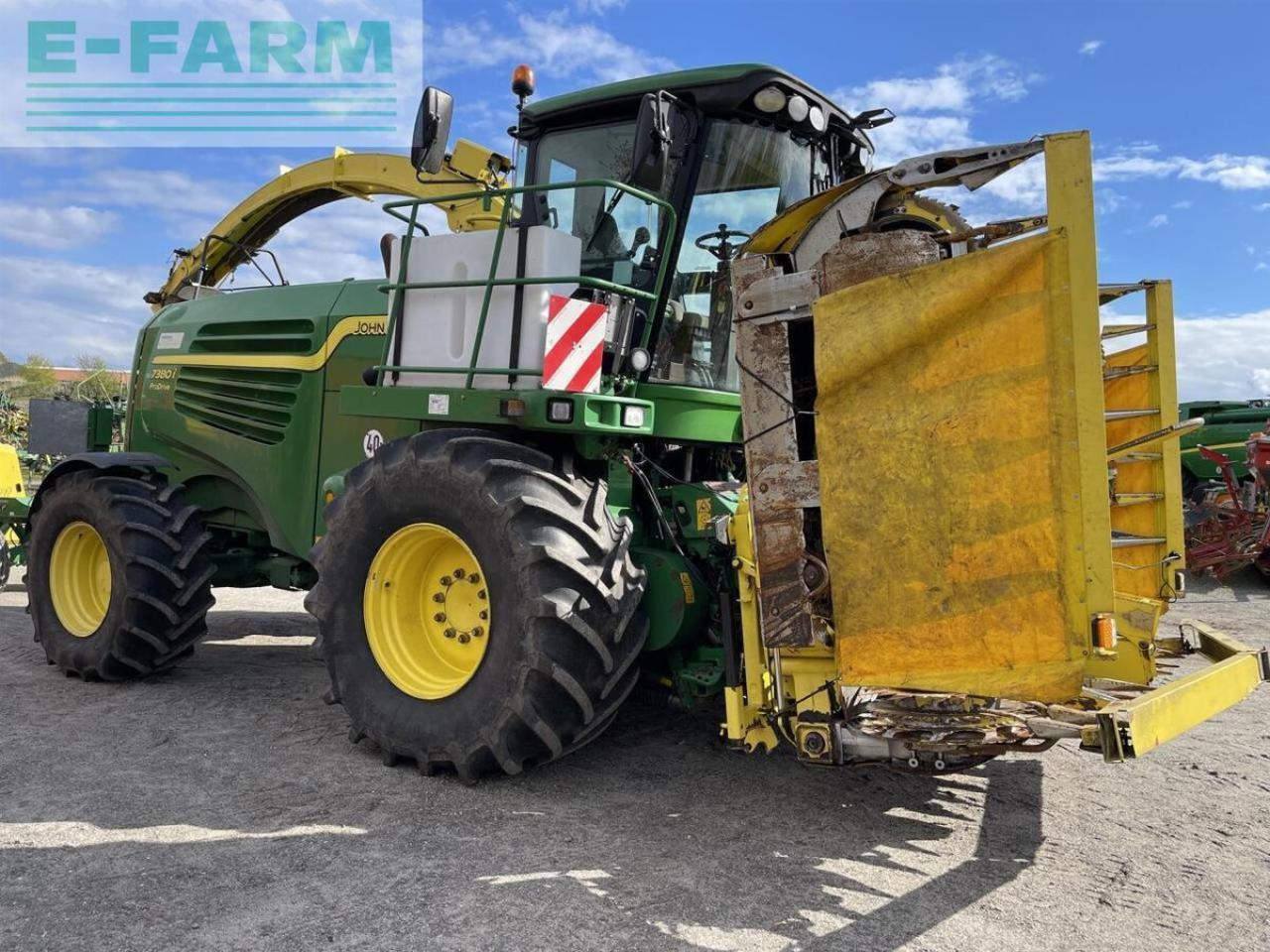 Кормоуборочный комбайн John Deere 7380i prodrive mit kemper 8rh u. pu: фото 9