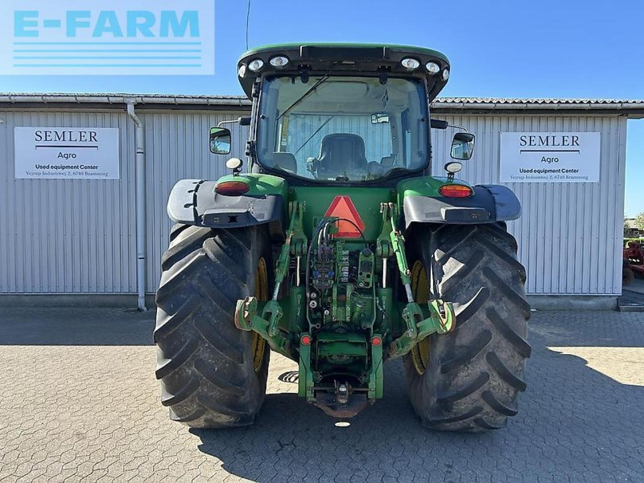 Трактор John Deere 8360r: фото 12