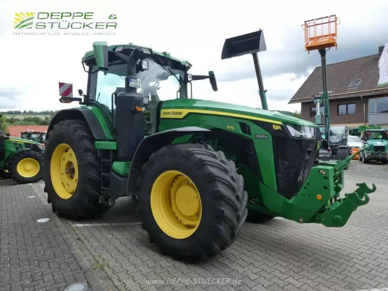 Трактор John Deere 8r 370: фото 18