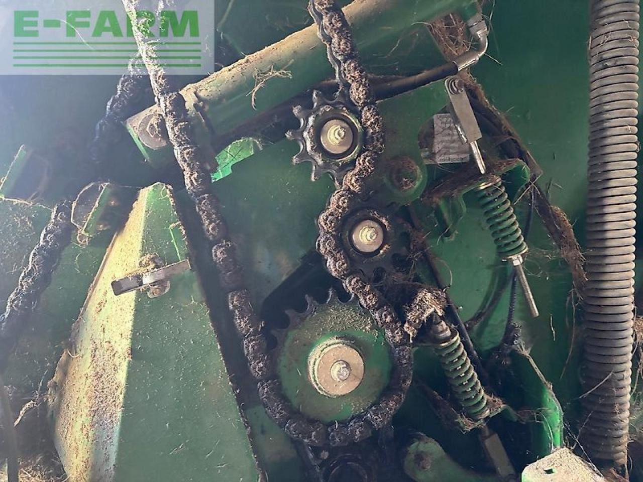 Пресс-подборщик тюковый John Deere 960: фото 9