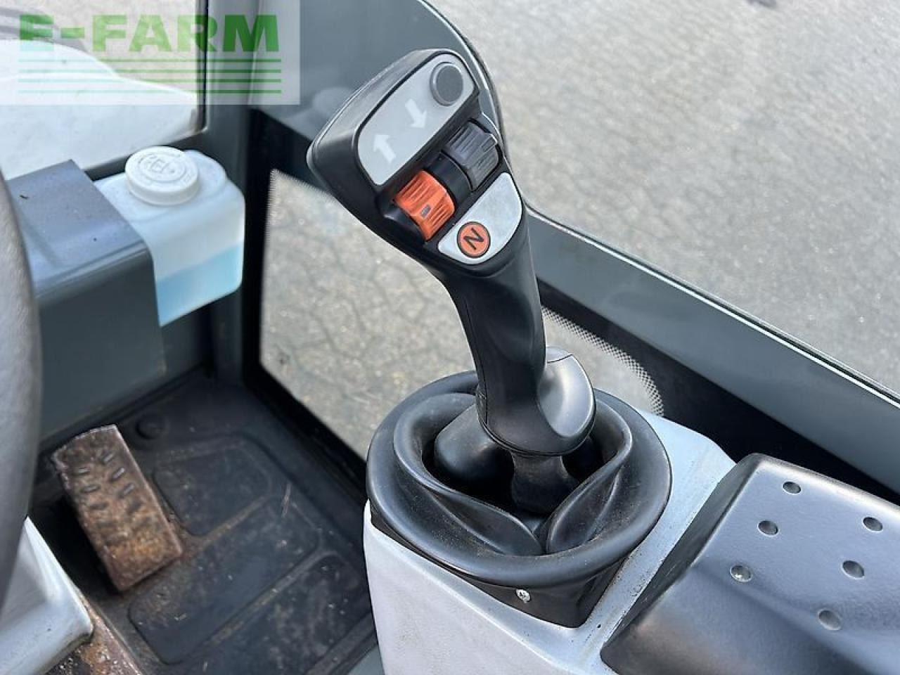 Kramer kl12.5 - Мини-экскаватор: фото 5 Kramer kl12.5 - Мини-экскаватор: фото 5