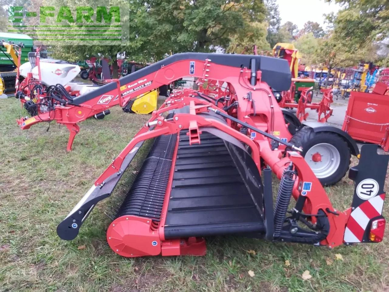 Kuhn merge maxx 950 - Сеноворошилка: фото 5 Kuhn merge maxx 950 - Сеноворошилка: фото 5