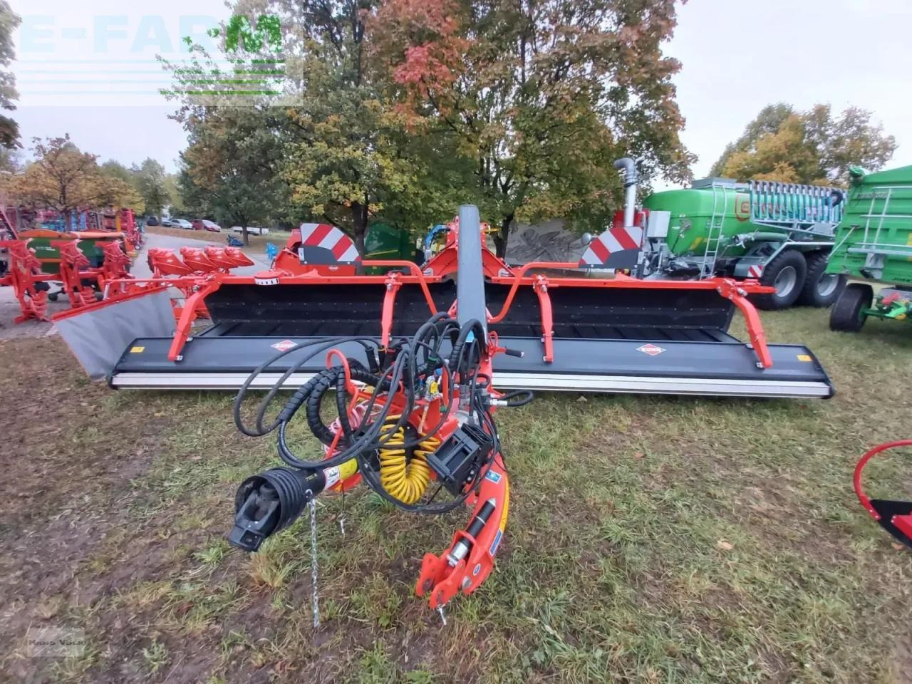 Kuhn merge maxx 950 - Сеноворошилка: фото 1 Kuhn merge maxx 950 - Сеноворошилка: фото 1