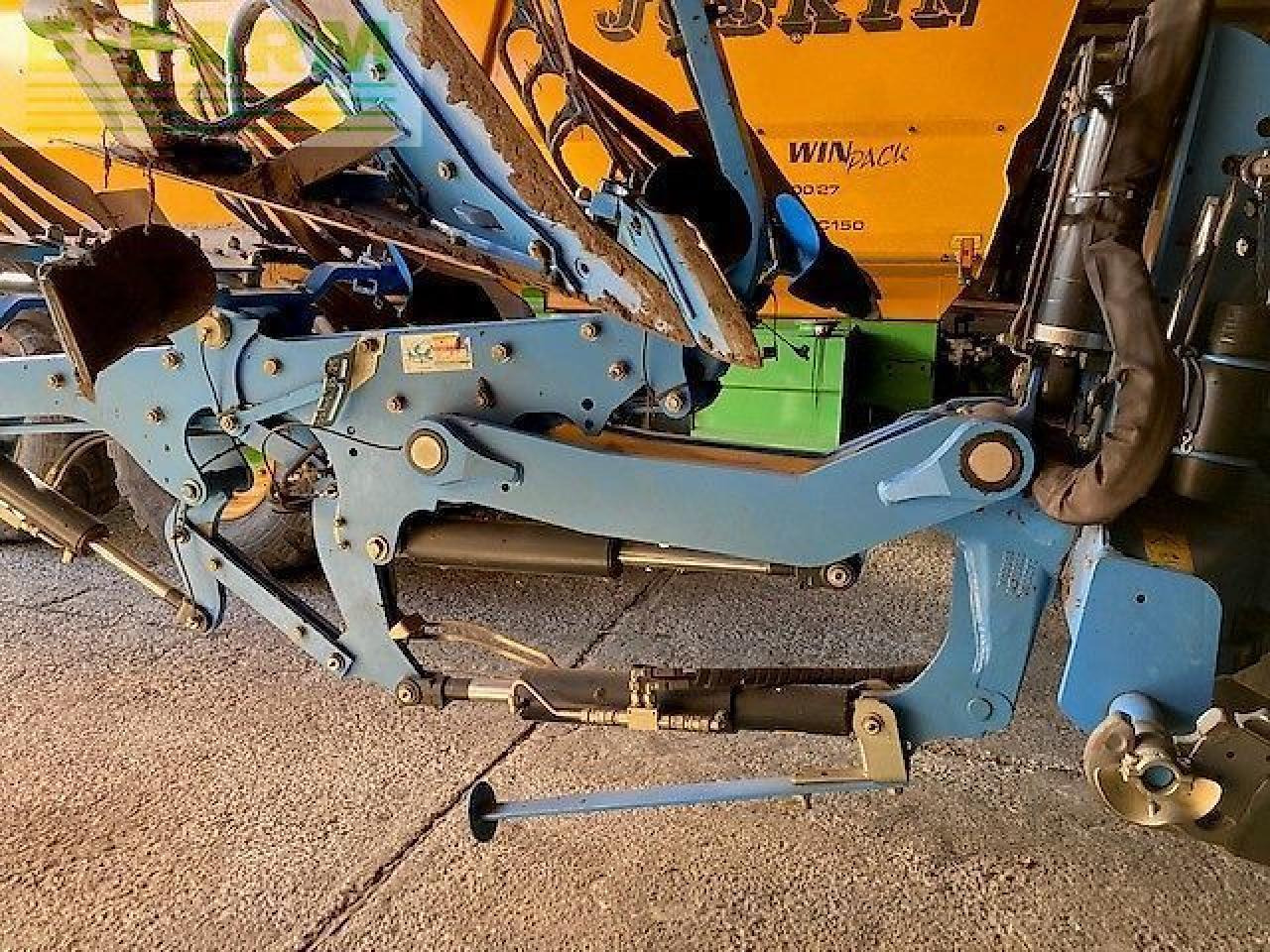 Lemken juwel 8 v 6-schaar on-land - Плуг: фото 4 Lemken juwel 8 v 6-schaar on-land - Плуг: фото 4