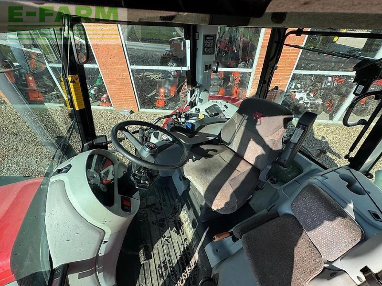 Трактор Massey Ferguson 6485: фото 11