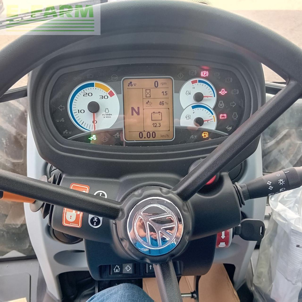 Трактор New Holland new holland t 5.100: фото 7