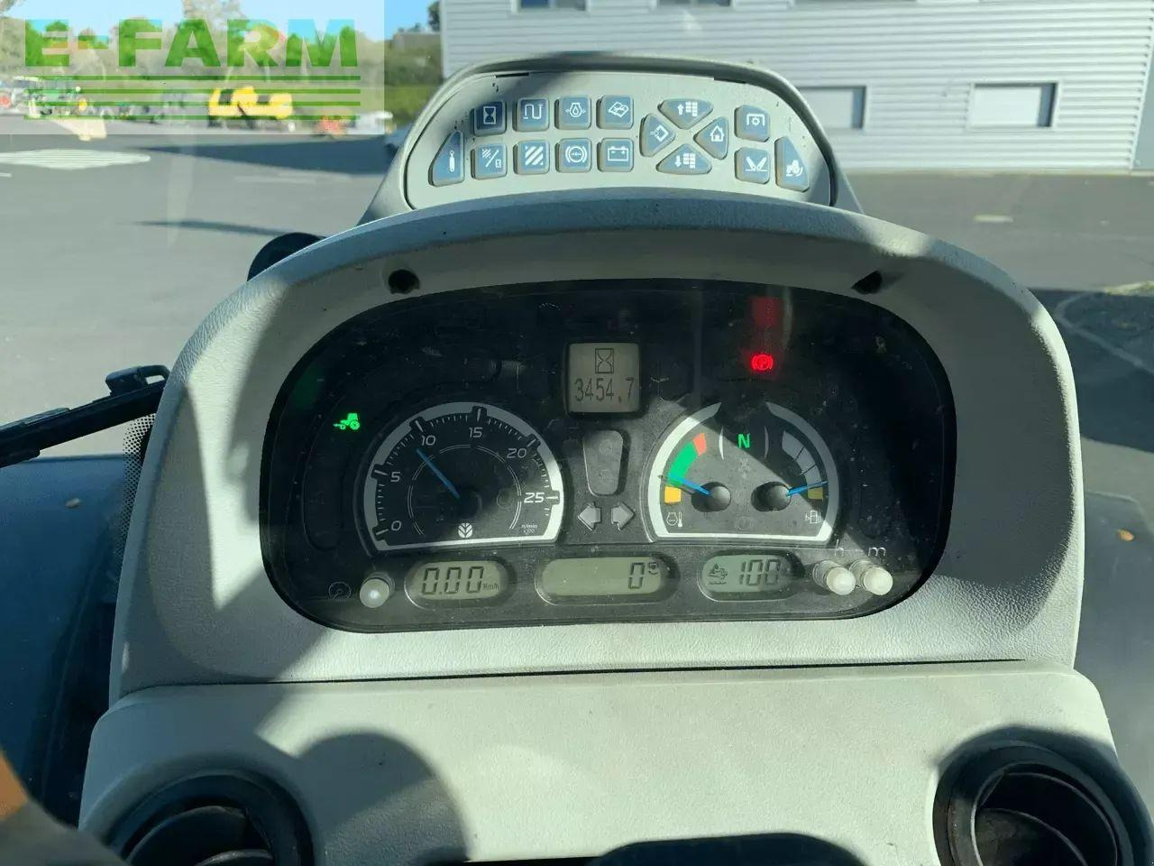 Трактор New Holland t5.120 dynamic command: фото 8