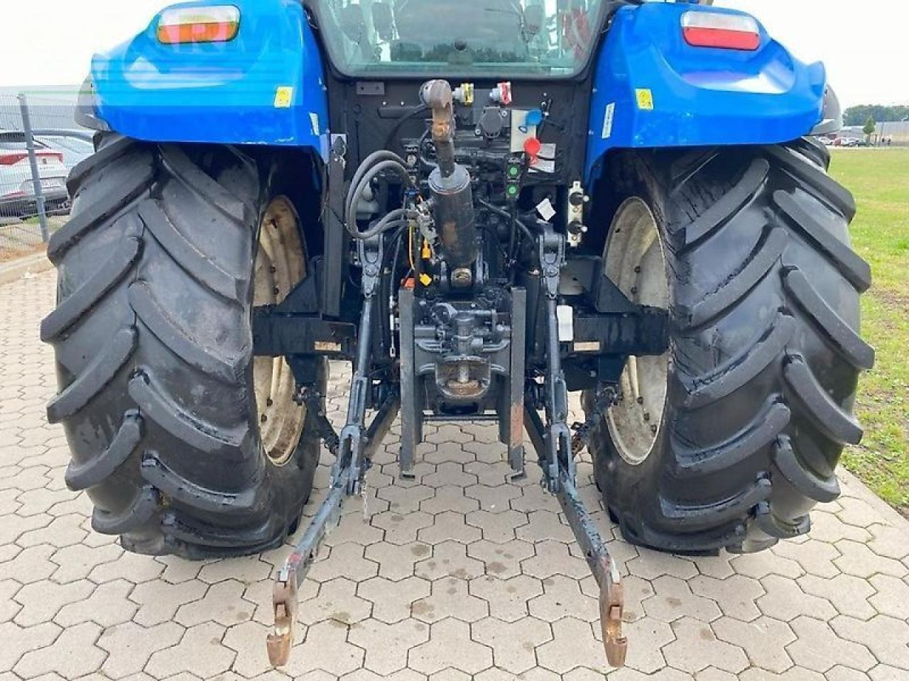 Трактор New Holland t5.120 electro command: фото 6 Трактор New Holland t5.120 electro command: фото 6