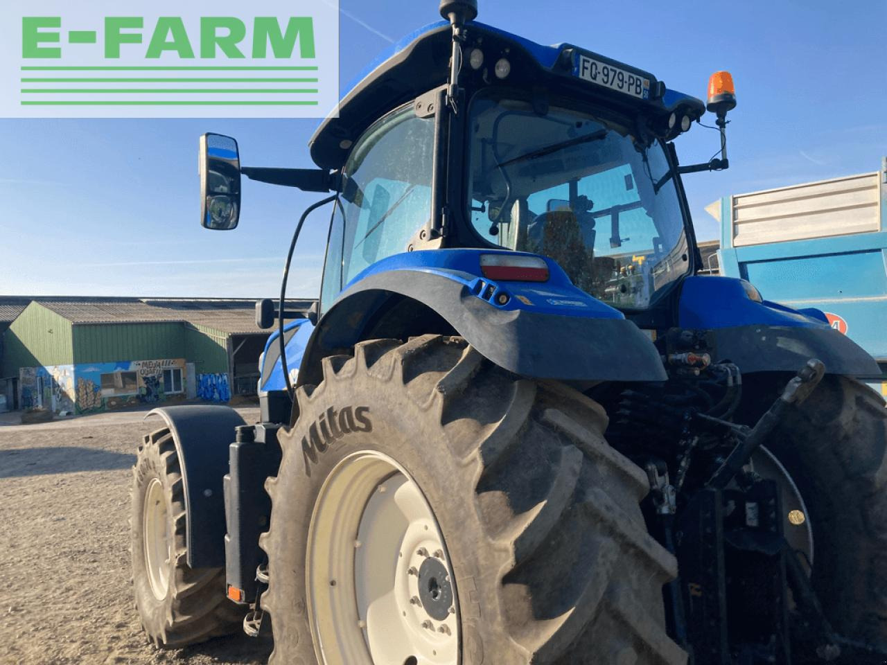 New Holland t7.165s range command s5 S - Трактор: фото 2 New Holland t7.165s range command s5 S - Трактор: фото 2