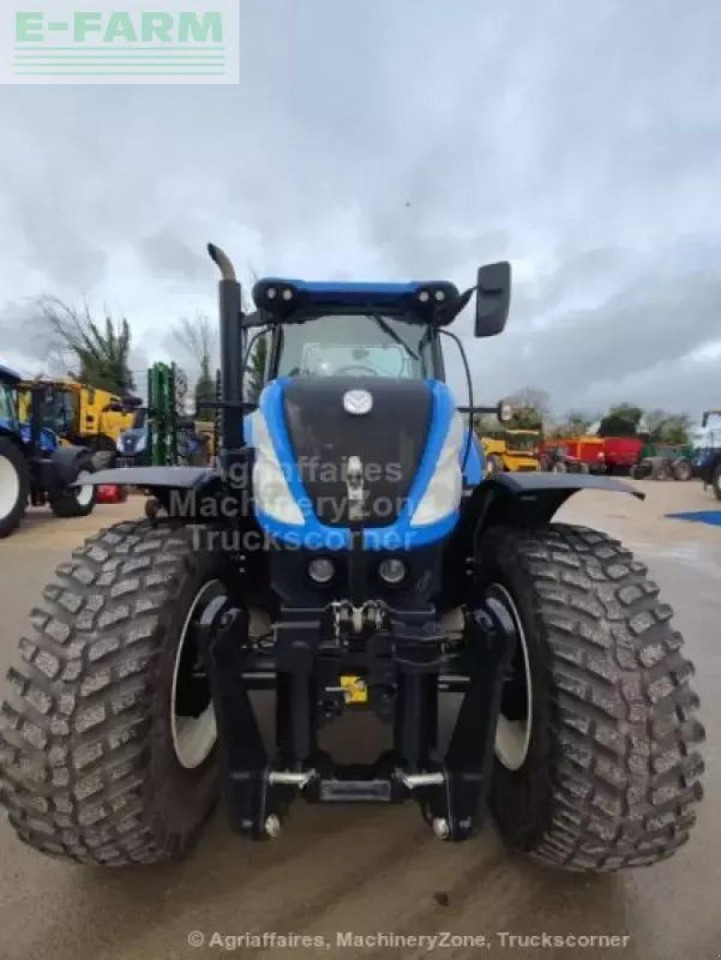 New Holland t7 230 - Трактор: фото 4 New Holland t7 230 - Трактор: фото 4