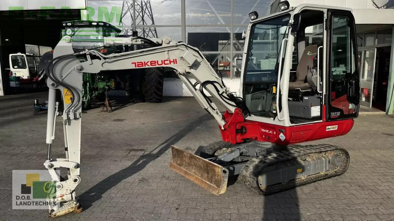 Takeuchi tb 230 - Мини-экскаватор: фото 4 Takeuchi tb 230 - Мини-экскаватор: фото 4