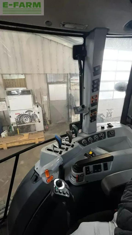 Трактор Valtra a115: фото 10