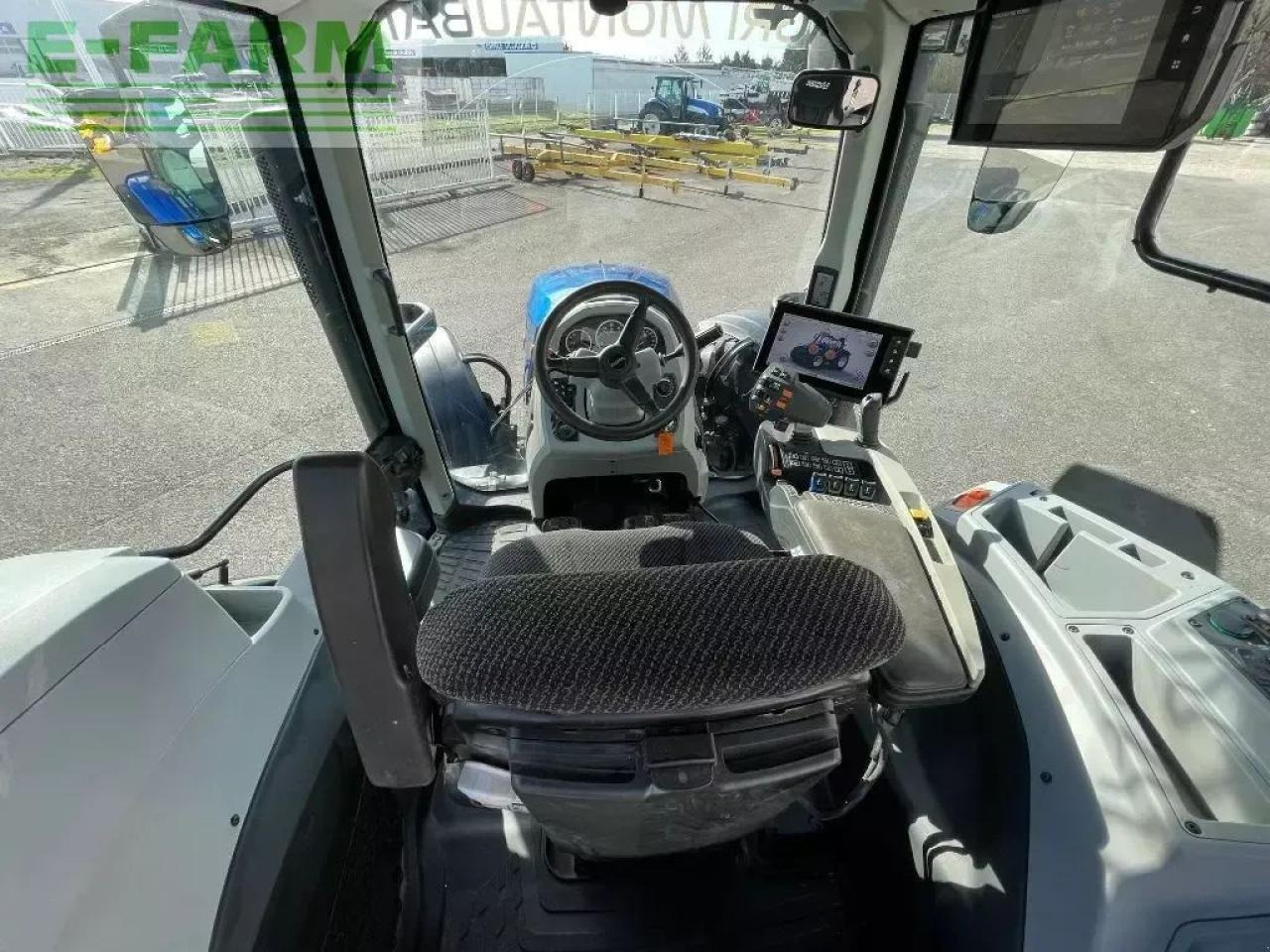 Трактор Valtra n 154: фото 9 Трактор Valtra n 154: фото 9