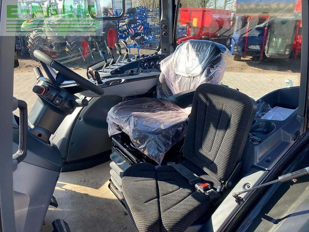 Трактор Valtra n 155ea: фото 12