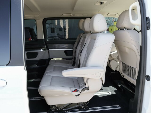 MERCEDES-BENZ EQV 300 Avantgarde Extralang,8Sitze,Leder beige - Пассажирский фургон, Электрический фургон: фото 5 MERCEDES-BENZ EQV 300 Avantgarde Extralang,8Sitze,Leder beige - Пассажирский фургон, Электрический фургон: фото 5