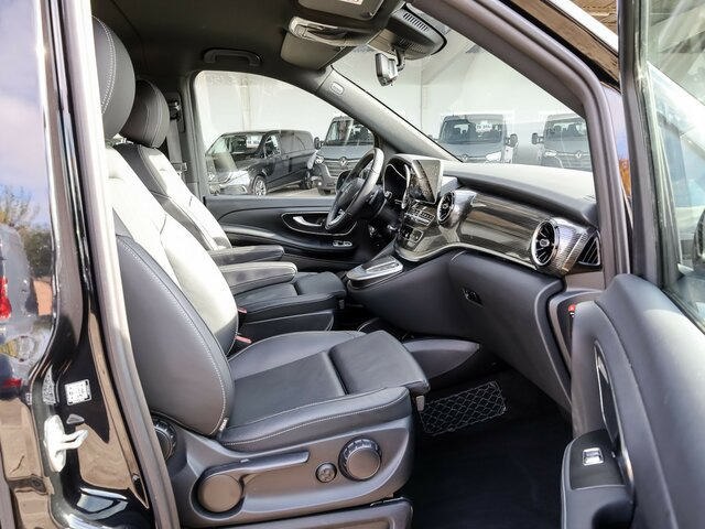 MERCEDES-BENZ EQV 300 Avantgarde Line,lang,7Sitze,2xKlima,LED... - Пассажирский фургон, Электрический фургон: фото 5 MERCEDES-BENZ EQV 300 Avantgarde Line,lang,7Sitze,2xKlima,LED... - Пассажирский фургон, Электрический фургон: фото 5