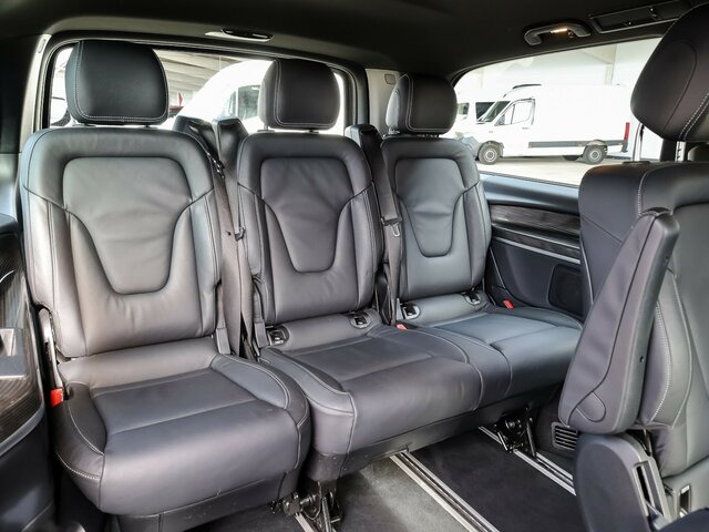 MERCEDES-BENZ EQV 300 Avantgarde Line,lang,7Sitze,2xKlima,LED... - Пассажирский фургон, Электрический фургон: фото 3 MERCEDES-BENZ EQV 300 Avantgarde Line,lang,7Sitze,2xKlima,LED... - Пассажирский фургон, Электрический фургон: фото 3