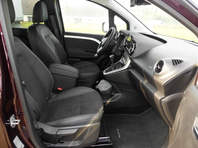 MERCEDES-BENZ T 180 Progressive,MBUX,LED,Navi,Kamera,Tempomat... - Пассажирский фургон: фото 3 MERCEDES-BENZ T 180 Progressive,MBUX,LED,Navi,Kamera,Tempomat... - Пассажирский фургон: фото 3