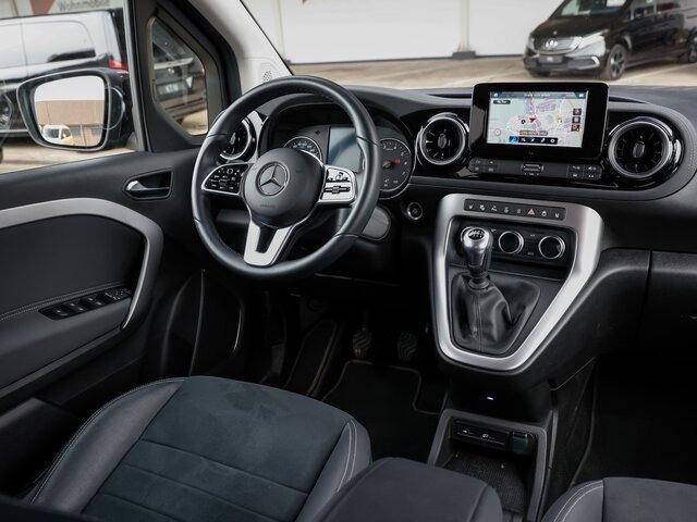 MERCEDES-BENZ T 180 Progressive,MBUX,LED,Navi,Kamera,Tempomat - Пассажирский фургон: фото 3 MERCEDES-BENZ T 180 Progressive,MBUX,LED,Navi,Kamera,Tempomat - Пассажирский фургон: фото 3