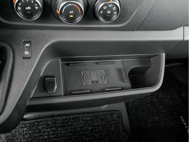 Малотоннажный бортовой грузовик RENAULT Master Pritsche L4,3,5To,4200mm Ladefläche...: фото 8