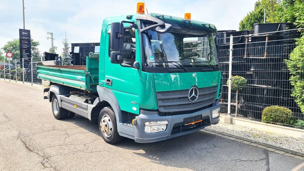 Mercedes-Benz Atego 821, 3-Seiten Meiller, Alubordwände, Kipper - Крюковой мультилифт: фото 4 Mercedes-Benz Atego 821, 3-Seiten Meiller, Alubordwände, Kipper - Крюковой мультилифт: фото 4