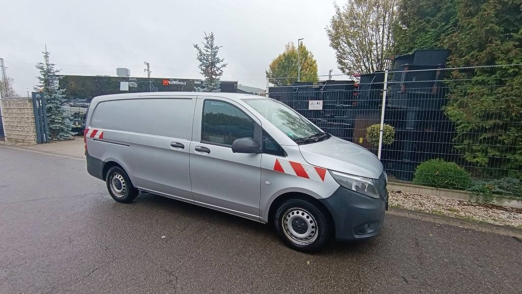 Mercedes-Benz Vito 114 CDI Werkstattschränke, Standheizung, PDC - Фургон с закрытым кузовом: фото 3 Mercedes-Benz Vito 114 CDI Werkstattschränke, Standheizung, PDC - Фургон с закрытым кузовом: фото 3