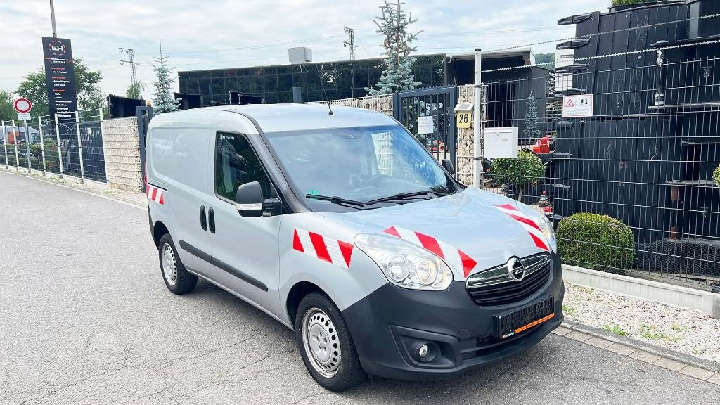 Opel Combo, 1.3 CDTi, Kastenwagen, Klima, PDC - Фургон с закрытым кузовом: фото 4 Opel Combo, 1.3 CDTi, Kastenwagen, Klima, PDC - Фургон с закрытым кузовом: фото 4