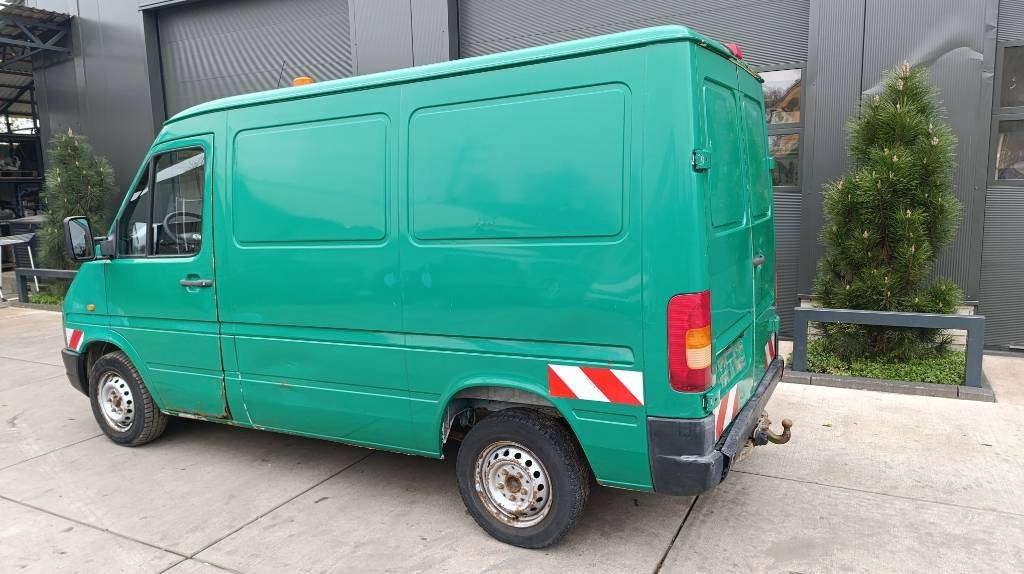 Volkswagen LT 28 Kastenwagen Werkstattsschränke Motorschaden - Фургон с закрытым кузовом: фото 5 Volkswagen LT 28 Kastenwagen Werkstattsschränke Motorschaden - Фургон с закрытым кузовом: фото 5