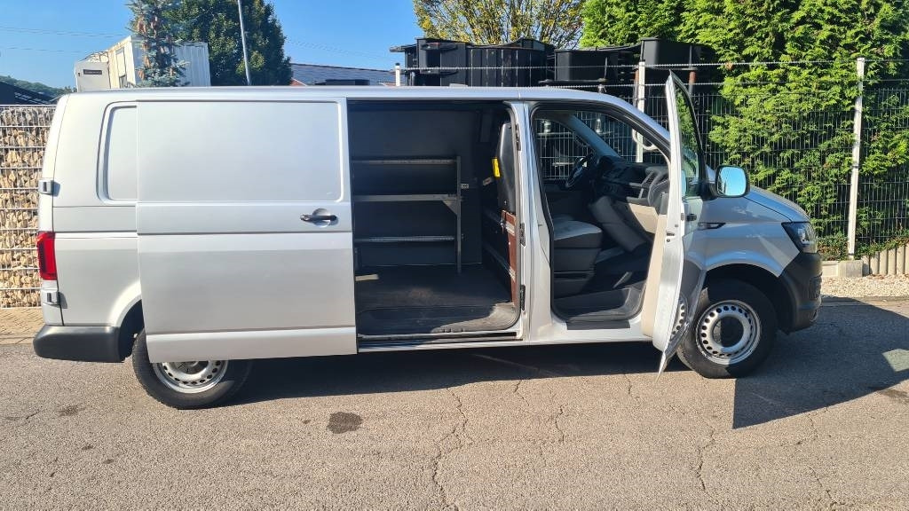 Volkswagen T5 2.0 TDI, Kasten, Werkstattschränke, Klima, AHK - Фургон с закрытым кузовом: фото 5 Volkswagen T5 2.0 TDI, Kasten, Werkstattschränke, Klima, AHK - Фургон с закрытым кузовом: фото 5