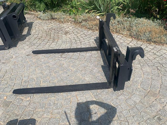 Big Palettengabel 120cm mit Merlo ZM2 2 Tonnen - Вилы для Погрузочно-разгрузочной техники: фото 2 Big Palettengabel 120cm mit Merlo ZM2 2 Tonnen - Вилы для Погрузочно-разгрузочной техники: фото 2