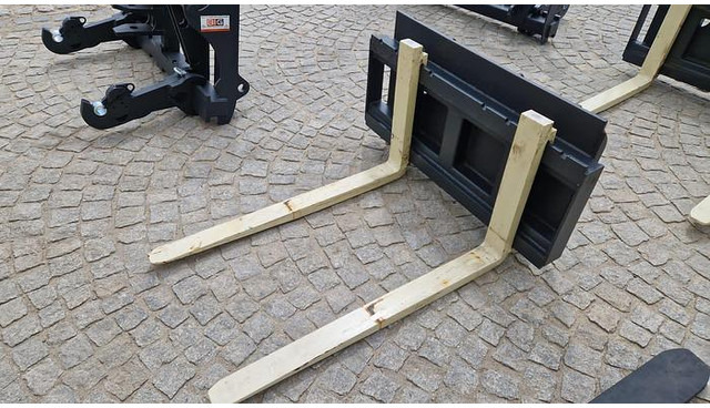 Big Palettengabel 2 t mit Bobcat 90 cm Aufnahme - Вилы для Погрузочно-разгрузочной техники: фото 3 Big Palettengabel 2 t mit Bobcat 90 cm Aufnahme - Вилы для Погрузочно-разгрузочной техники: фото 3