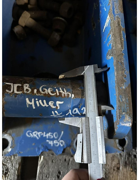 Big Anschraubplatte mit JCB / Miller / Geith Aufnahme - Навесное оборудование: фото 2 Big Anschraubplatte mit JCB / Miller / Geith Aufnahme - Навесное оборудование: фото 2