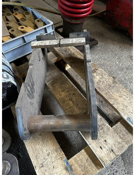 Big Anschweißteil mit VTN / Martin alt Aufnahme - Навесное оборудование: фото 2 Big Anschweißteil mit VTN / Martin alt Aufnahme - Навесное оборудование: фото 2