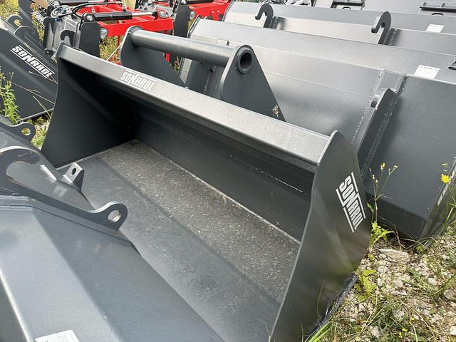 Big Schwergutschaufel 200 cm mit Bobcat Teleskoplader Aufnahme - Навесное оборудование: фото 5 Big Schwergutschaufel 200 cm mit Bobcat Teleskoplader Aufnahme - Навесное оборудование: фото 5