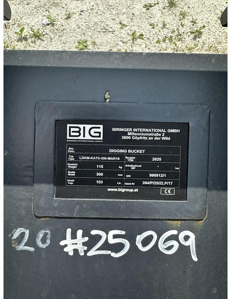 Big Tieflöffel 30cm mit MAR10 Aufnahme - Навесное оборудование: фото 2 Big Tieflöffel 30cm mit MAR10 Aufnahme - Навесное оборудование: фото 2