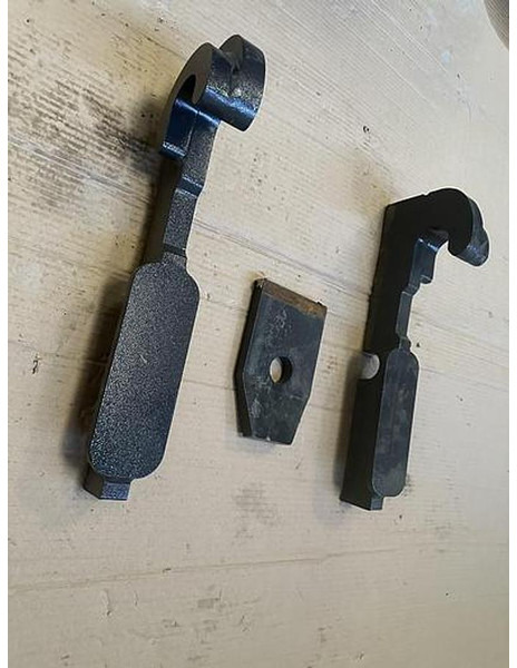 Big passend zu Merlo ZM2 und Heavy Duty Aufnahme - Навесное оборудование: фото 2 Big passend zu Merlo ZM2 und Heavy Duty Aufnahme - Навесное оборудование: фото 2