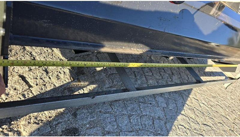 Wolverine Anbaufräse mit Bobcat 115cm Aufnahme TL-12-73 W - Навесное оборудование: фото 4 Wolverine Anbaufräse mit Bobcat 115cm Aufnahme TL-12-73 W - Навесное оборудование: фото 4