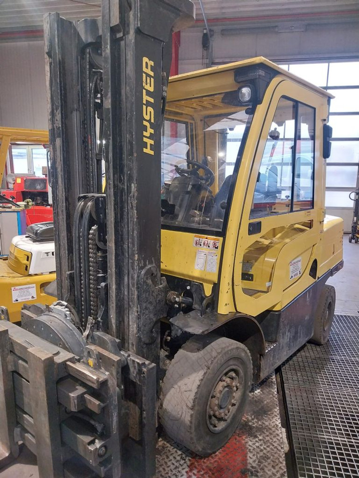 Hyster H4.5FTS5 - Вилочный погрузчик: фото 2 Hyster H4.5FTS5 - Вилочный погрузчик: фото 2