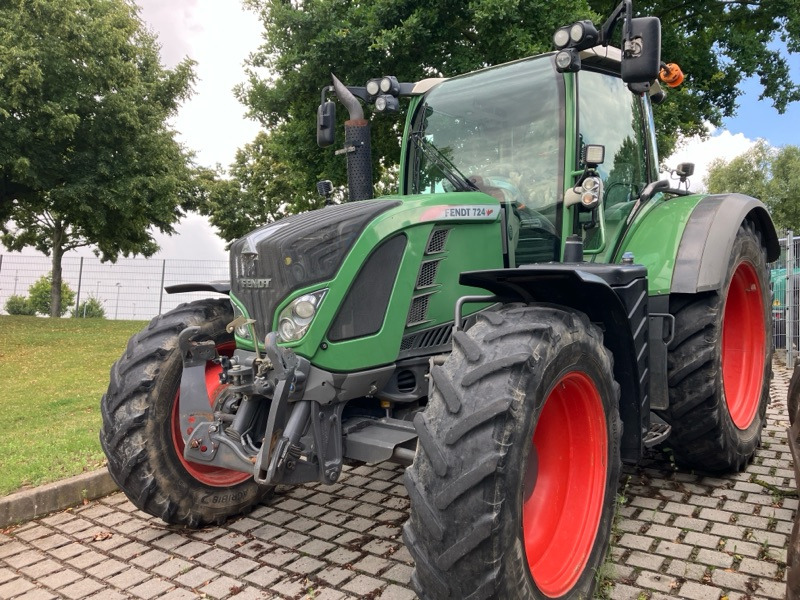 Fendt 724 Profi Plus inkl. 2. Radsatz/ EGNOS- Signal - Трактор: фото 1 Fendt 724 Profi Plus inkl. 2. Radsatz/ EGNOS- Signal - Трактор: фото 1