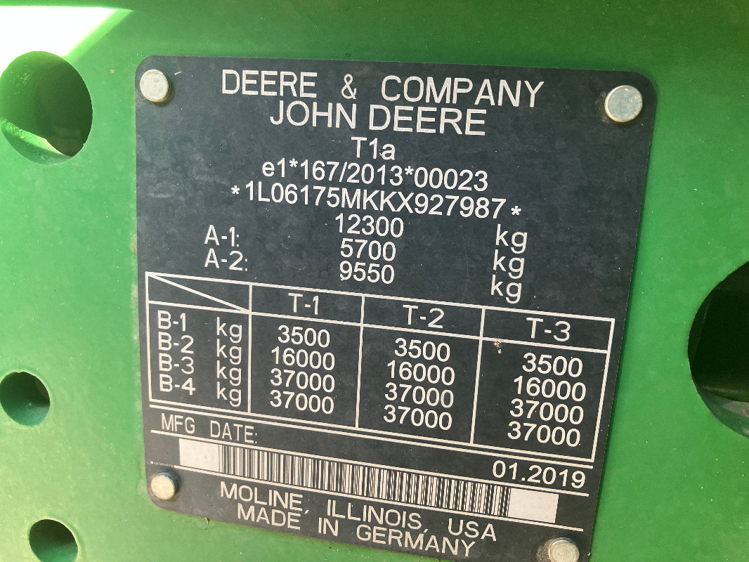 Трактор John Deere 6175M: фото 7