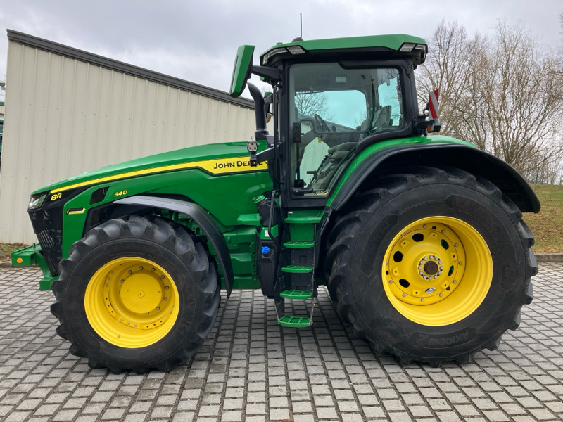 John Deere 8R340/CommandPro/HR-Gewichte/PowerGard - Трактор: фото 5 John Deere 8R340/CommandPro/HR-Gewichte/PowerGard - Трактор: фото 5
