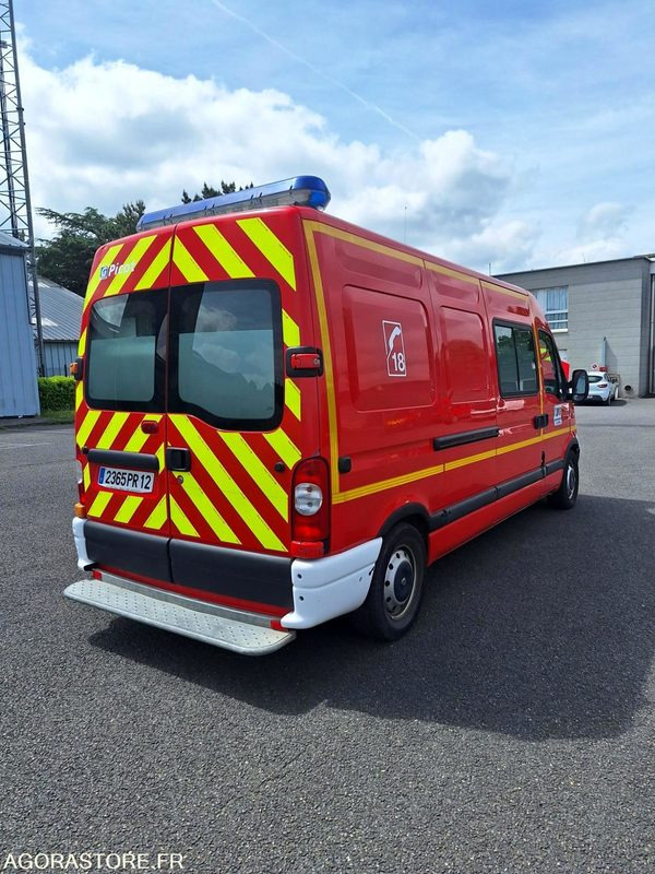 AMBULANCE RENAULT MASTER PICOT 2365 - Цельнометаллический фургон: фото 3 AMBULANCE RENAULT MASTER PICOT 2365 - Цельнометаллический фургон: фото 3