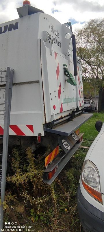 BALAYEUSE FAUN Renault Midlum 150 161800kms 2007 - Подметально-уборочная машина: фото 4 BALAYEUSE FAUN Renault Midlum 150 161800kms 2007 - Подметально-уборочная машина: фото 4