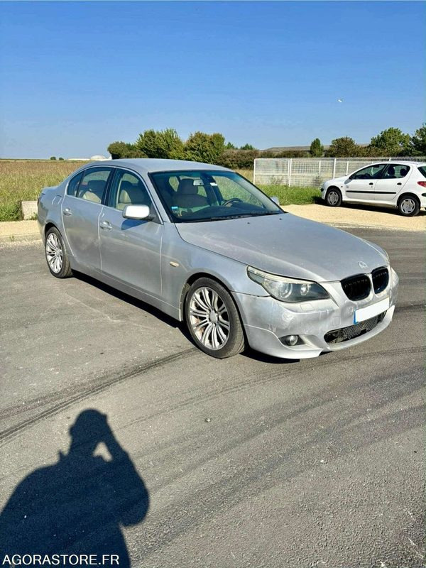 BMW 530 D 160.000 KMS - Легковой автомобиль: фото 1 BMW 530 D 160.000 KMS - Легковой автомобиль: фото 1