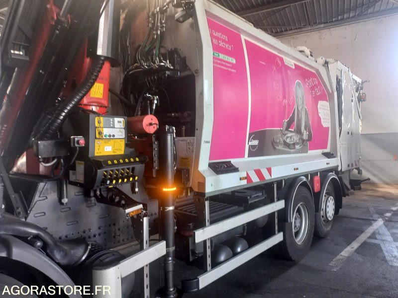 BOM GRUE Renault PREMIUM 26T / benne Geesinknorba grue Palfinger (ref. BT66) - Мусоровоз: фото 4 BOM GRUE Renault PREMIUM 26T / benne Geesinknorba grue Palfinger (ref. BT66) - Мусоровоз: фото 4