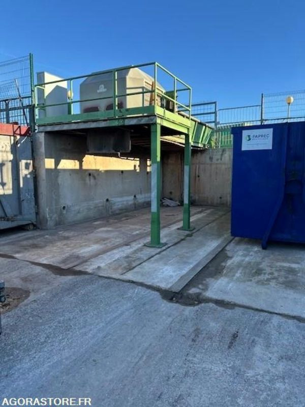 BROYEUR FIXE HANTSCH M2A 1400 2205h - Кормораздатчик: фото 1 BROYEUR FIXE HANTSCH M2A 1400 2205h - Кормораздатчик: фото 1