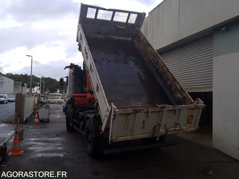 CAMION BENNE GRUE RENAULT 4X4 - Самосвал: фото 4 CAMION BENNE GRUE RENAULT 4X4 - Самосвал: фото 4