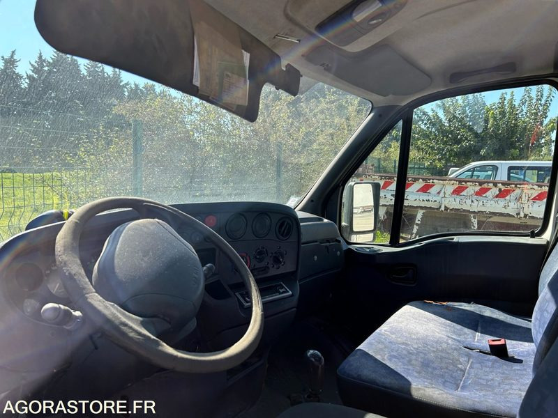 CAMION BENNE IVECO DAILY - Цельнометаллический фургон: фото 4 CAMION BENNE IVECO DAILY - Цельнометаллический фургон: фото 4